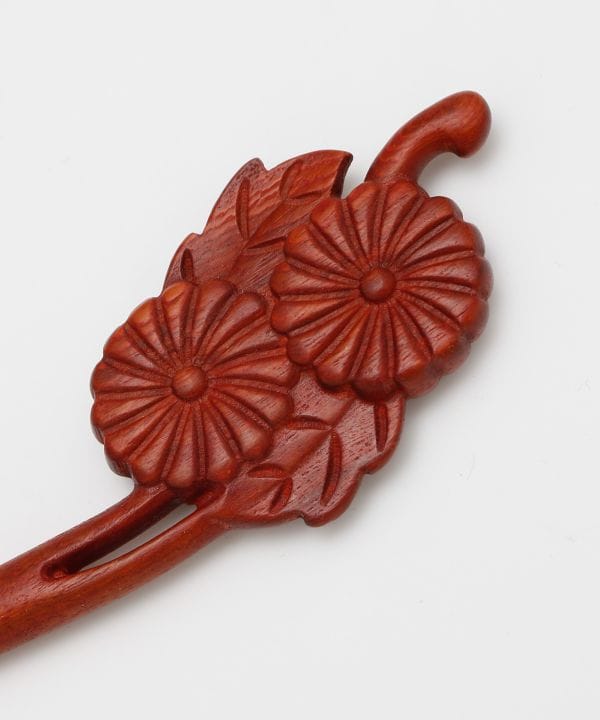Wooden Floral Kanzashi Hair Stick by Kaya - Ametsuchi