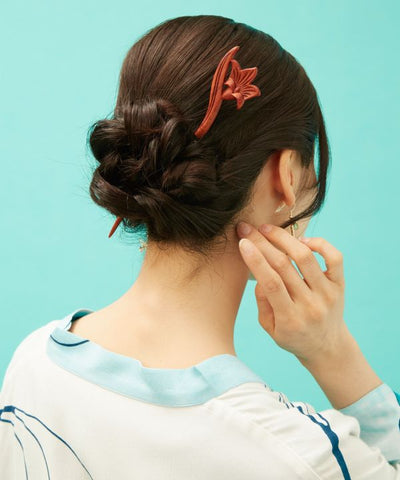 Wooden Floral Kanzashi Hair Stick by Kaya - Ametsuchi