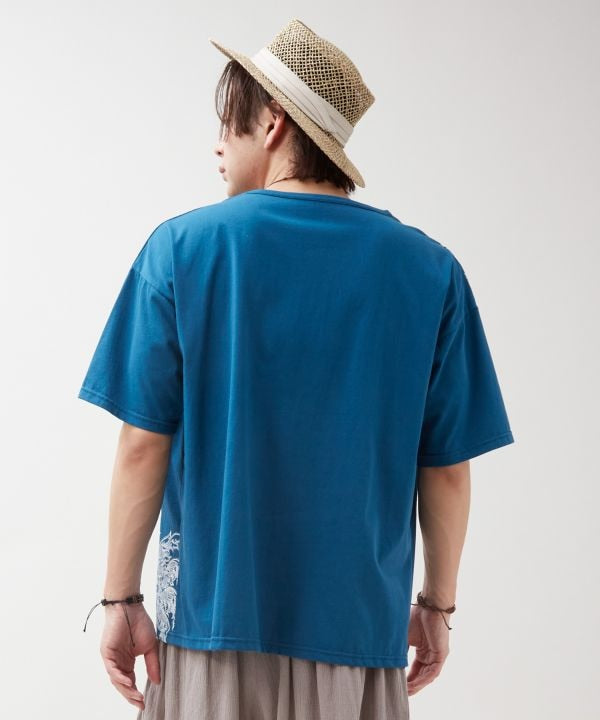 AMINA x VORRUK Asymmetrical Print T-Shirt by AMINA - Ametsuchi