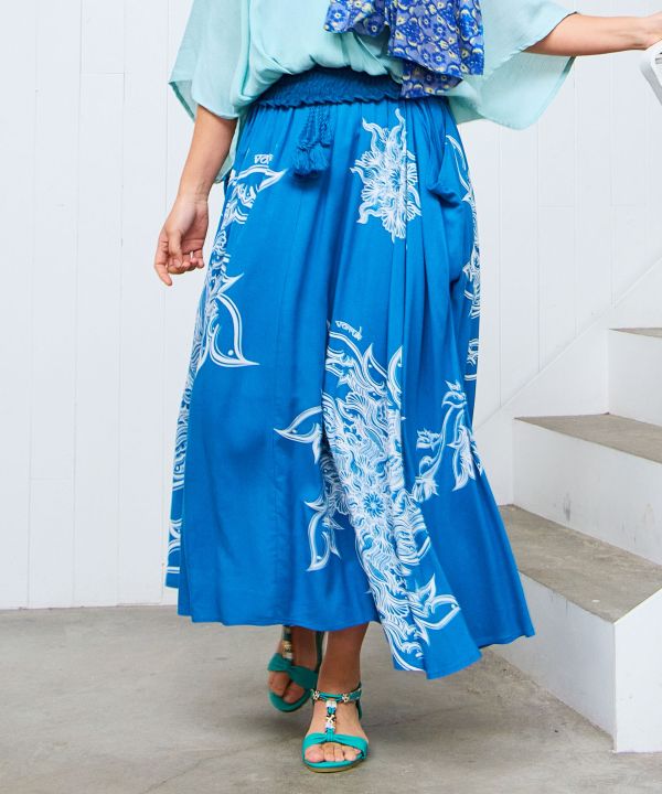 Floral Asymmetry Skirt by AMINA - Ametsuchi