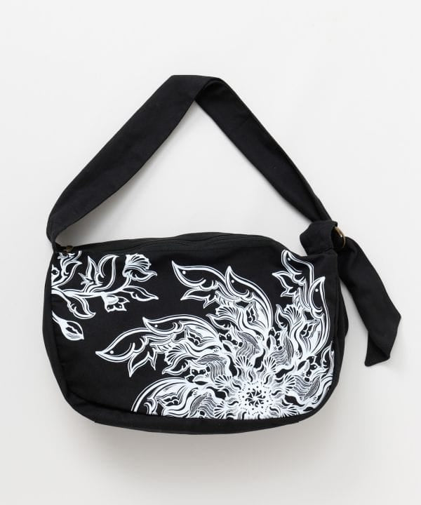 Amina x VORRUK - Floral Wind Shoulder Bag by AMINA - Ametsuchi
