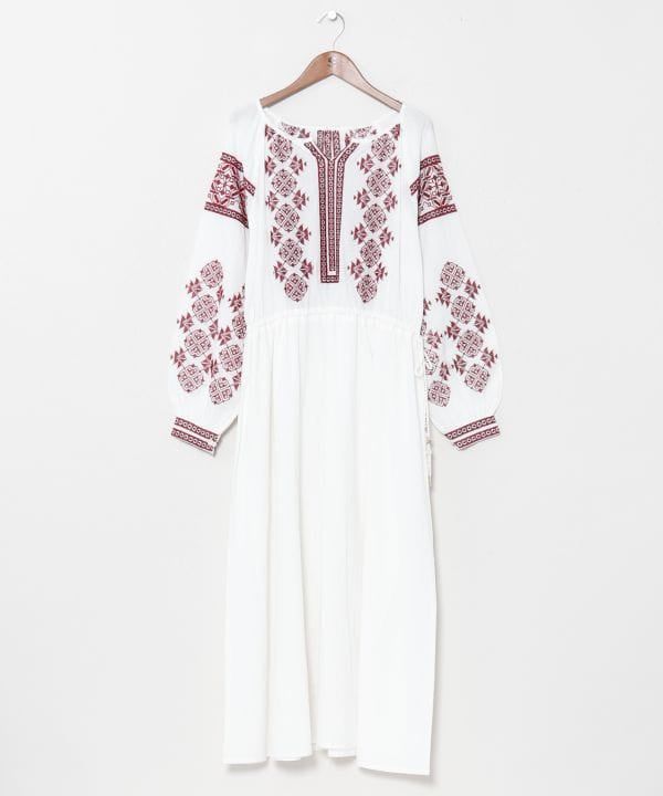 Transylvanian Embroidery Dress by 欧州航路 - Ametsuchi