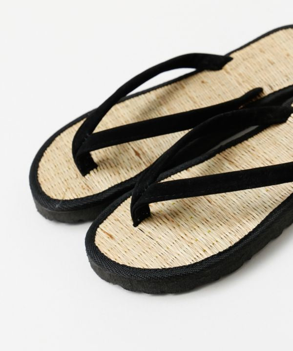 Straw Beach Flat Sandals by AMINA - Ametsuchi