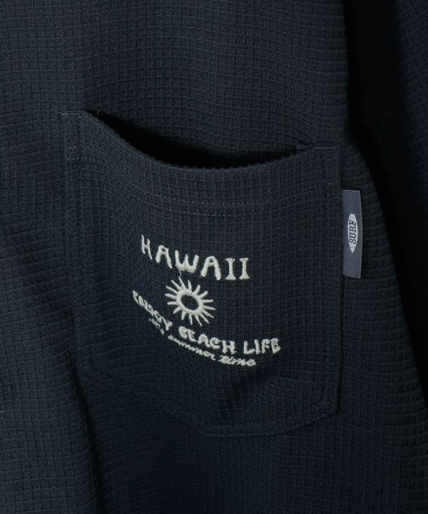 SURF＆Palms Waffle Embroidered Men Shirt by Kahiko - Ametsuchi