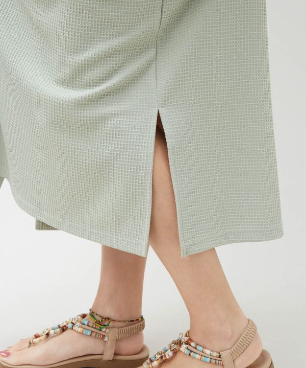 SURF＆Palms Waffle Embroidered Dress by Kahiko - Ametsuchi