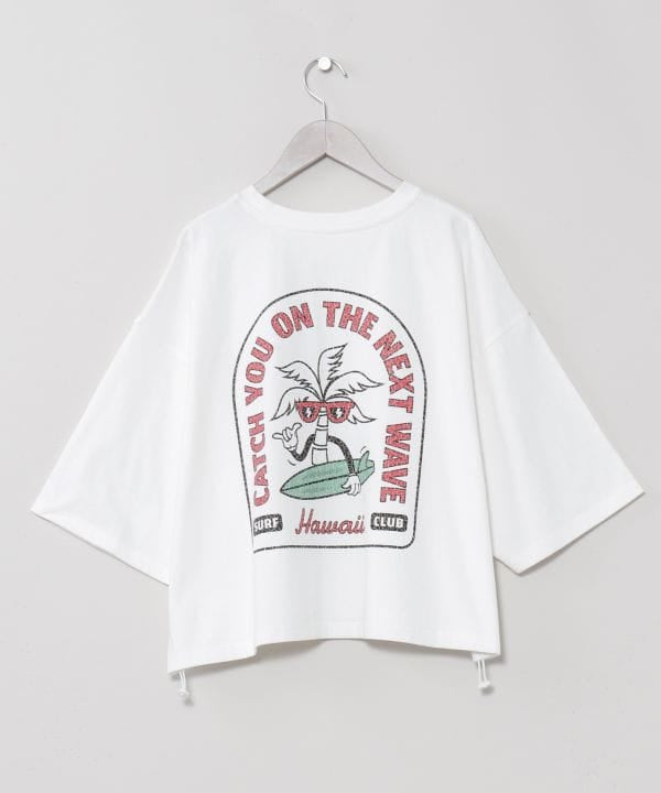 T-Shirt Potongan Palma Pigmen SURF＆Palms oleh Kahiko - Ametsuchi