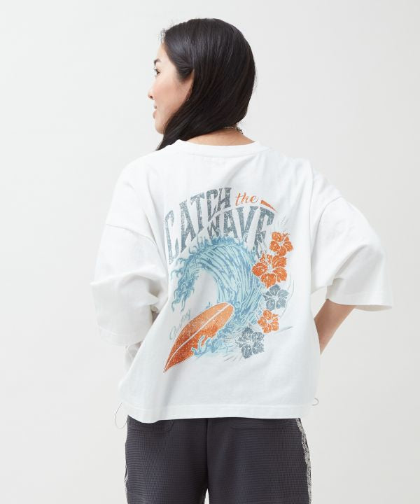 T-Shirt Potongan Palma Pigmen SURF＆Palms oleh Kahiko - Ametsuchi