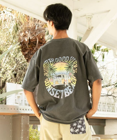 SURF＆Palms Pigment Palm Men T-Shirt by Kahiko - Ametsuchi