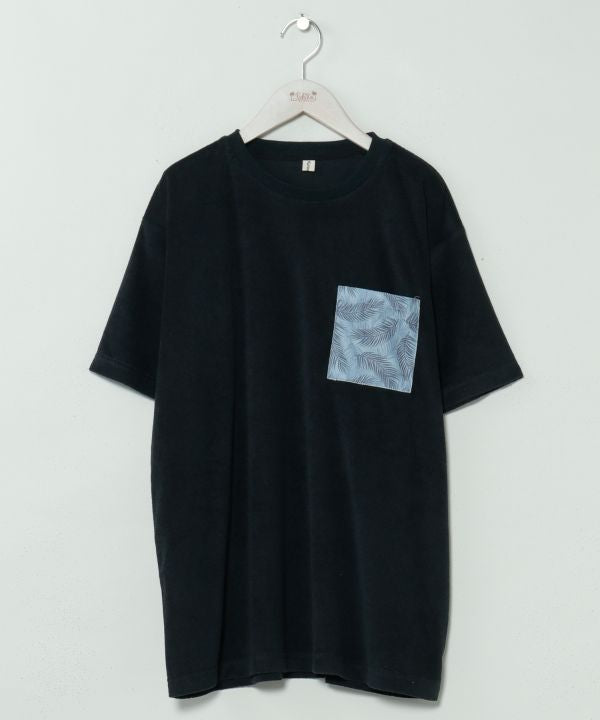 Hawaiian Pocket Men T-Shirt by Kahiko - Ametsuchi