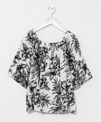 Botanical Hawaiian Resort Top by Kahiko - Ametsuchi