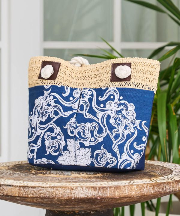 AMINA x VORRUK Lotus Motif Tote Bag by AMINA - Ametsuchi