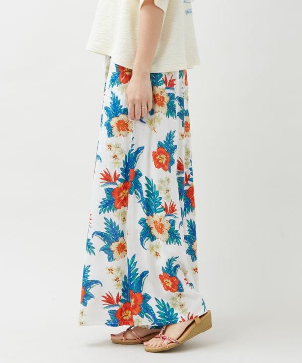 Botanical Glitter Flare Pants by Kahiko - Ametsuchi