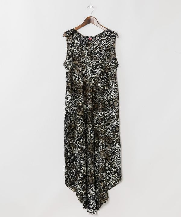 Bali Batik Sleeveless Dress by AMINA - Ametsuchi