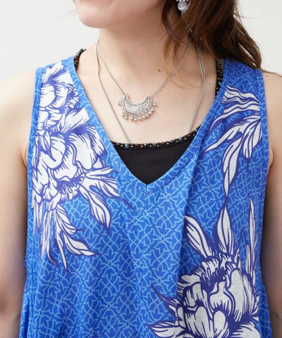 Ao Dai Inspired V Neck Dress by AMINA - Ametsuchi