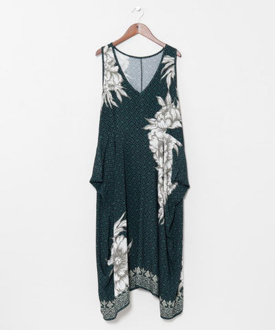 Ao Dai Inspired V Neck Dress by AMINA - Ametsuchi