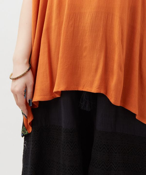 Hmong Bicolor Rayon Top by AMINA - Ametsuchi