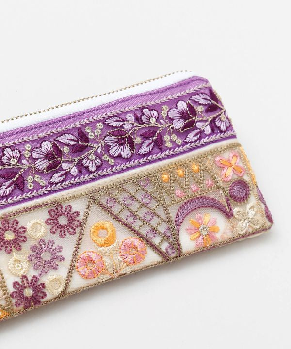 Zardozi Embroidered Strap Pouch by AMINA - Ametsuchi