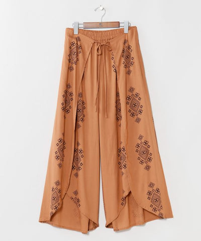 Taj Rayon Pants by AMINA - Ametsuchi
