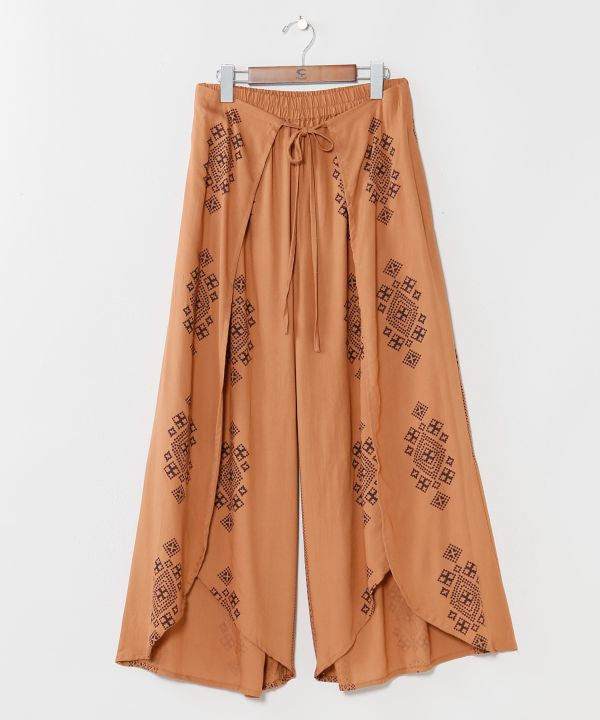 Taj Rayon Pants by AMINA - Ametsuchi