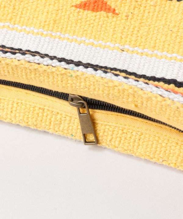 Geometric Pattern Woven Round Shoulder Bag