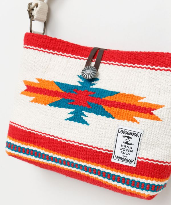 Geometric Pattern Woven Shoulder Bag