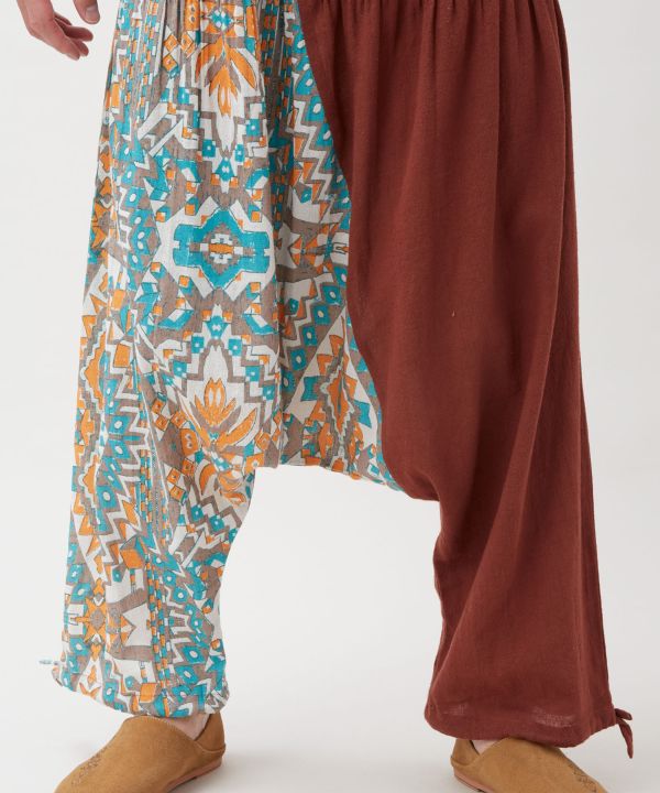 Geometric Pattern Harem Pants by AMINA - Ametsuchi