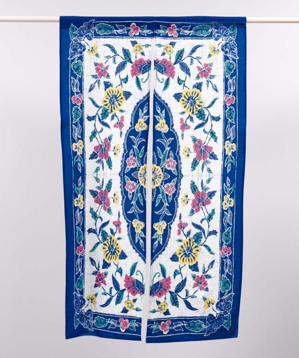 Indonesian Batik Noren Curtain by AMINA - Ametsuchi