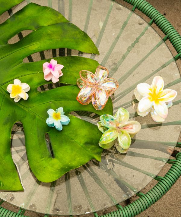 Floral Statement Hair Clip by AMINA - Ametsuchi