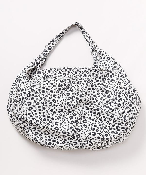 Leopard Print Round Bag by AMINA - Ametsuchi