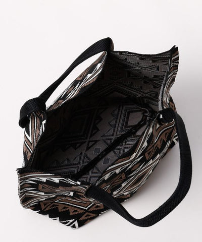 Geometric Print Tote Bag by AMINA - Ametsuchi
