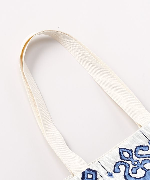 Vertical Print Tote Bag by AMINA - Ametsuchi