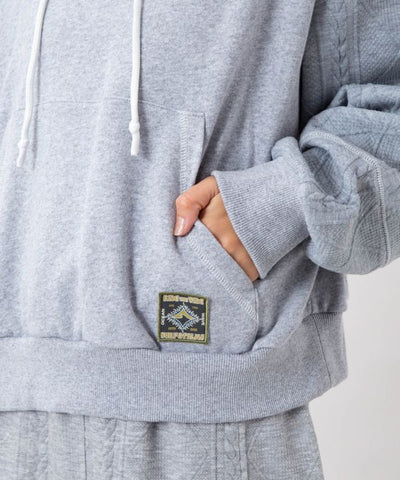 Embroidered Flocked Knit Hood Top - SURF＆Palms