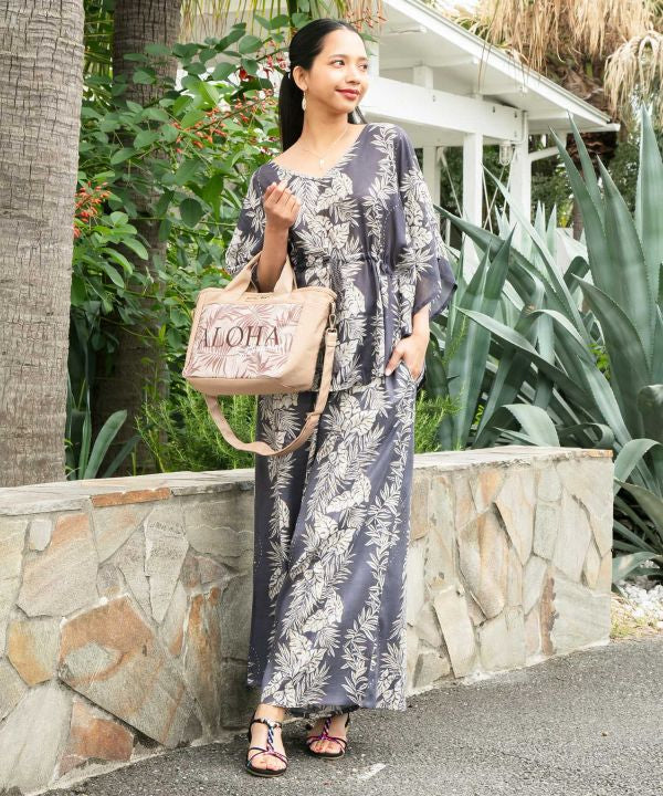 Lei Print Wide Leg Pants