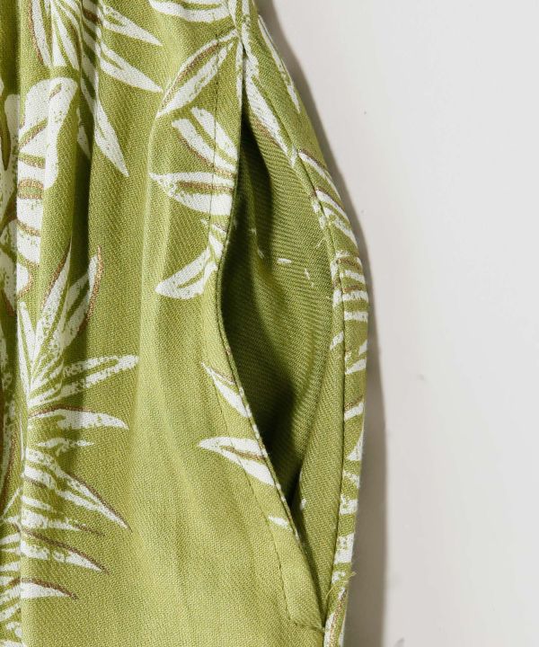 Lei Print Wide Leg Pants