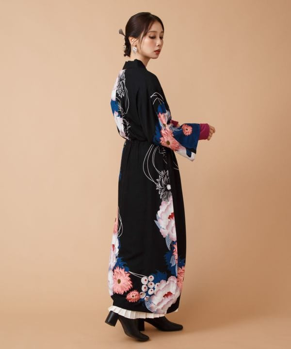 Japanese Floral Kimono Neck Dress by Kaya - Ametsuchi