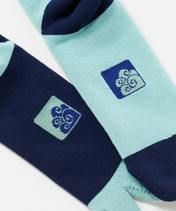 Bicolor Pile Tabi Socks - 25-28cm