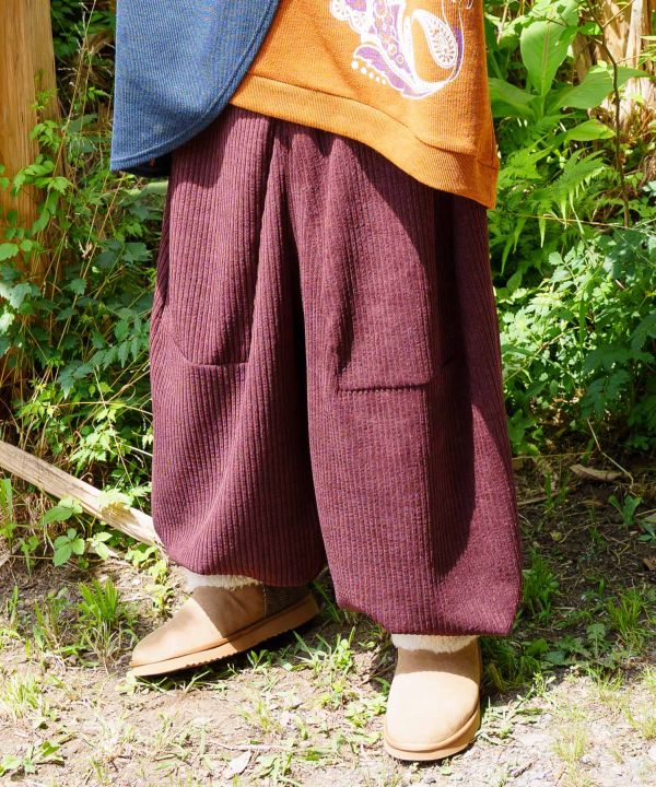 Corduroy Jersey Traveler Pants by AMINA - Ametsuchi