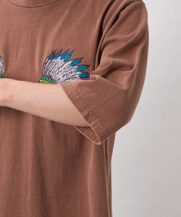 Vintage Style Embroidered T-Shirt for Men