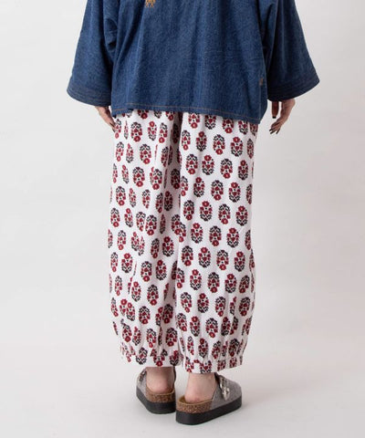 Curvy Balloon Pants - Indian Block Print Pattern by AMINA - Ametsuchi