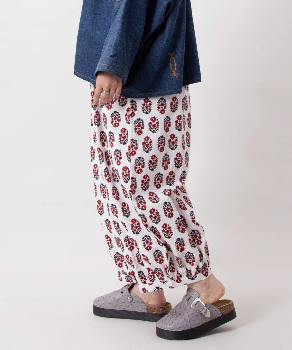 Curvy Balloon Pants - Indian Block Print Pattern by AMINA - Ametsuchi