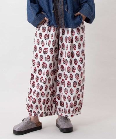 Curvy Balloon Pants - Indian Block Print Pattern by AMINA - Ametsuchi
