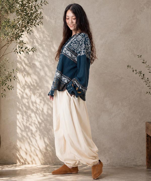 Relaxed Curvy Silhouette Drawstring Pants by AMINA - Ametsuchi