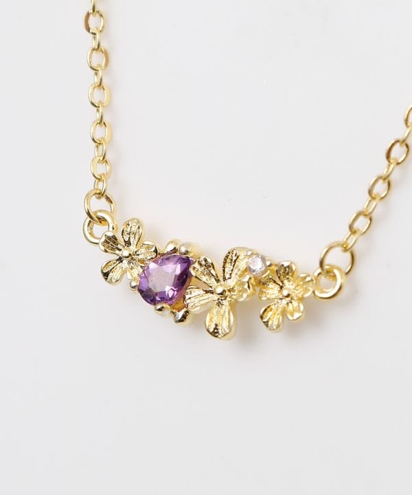 Floral Teardrop Natural Stone Necklace