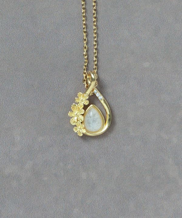 Petite Floral Natural Stone Necklace