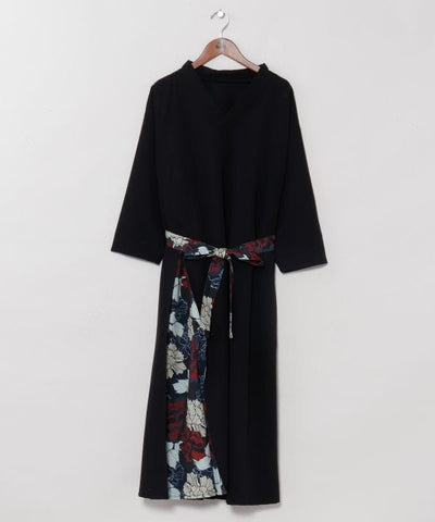 Hakkake Floral Modern Kimono Like Dress