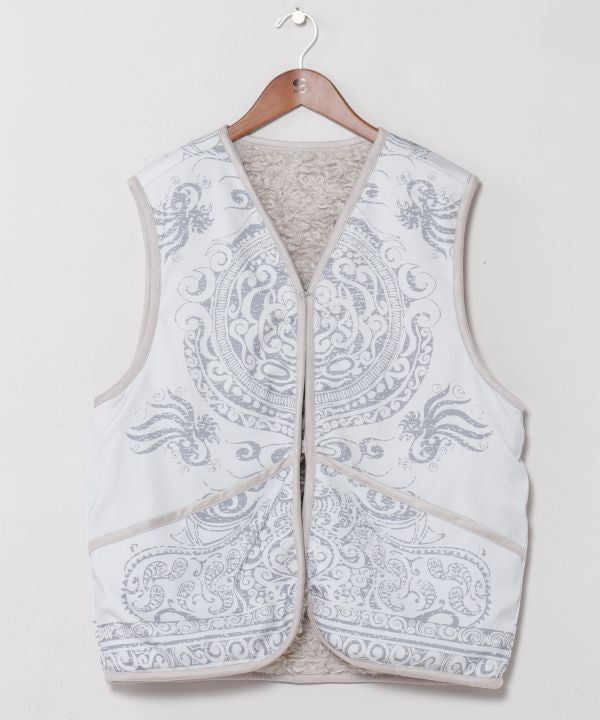Reversible Faux Fur Vest by AMINA - Ametsuchi