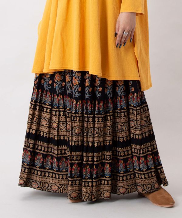 Glitter Printed Tiered Skirt by AMINA - Ametsuchi