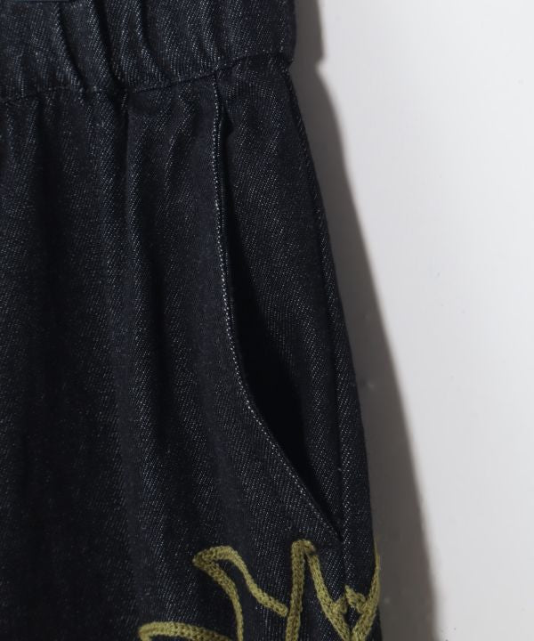 Men's Ari Embroidered Denim Pants by AMINA - Ametsuchi