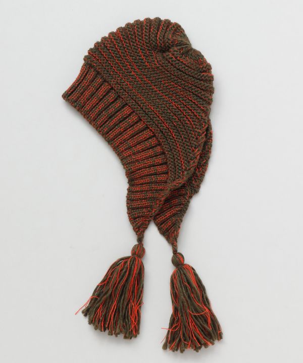 Knitted Beanie with Tassel