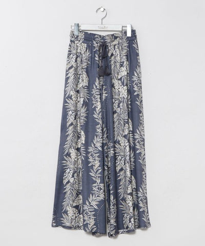 Lei Print Wide Leg Pants